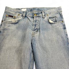 TWC Vintage Dolce&Gabbana Baggy Jeans in hellblauem Denim mit klassischem Five-Pocket-Design und Knopfleiste