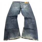 TWC Vintage Levi’s 512 Bootcut Jeans in blauem Denim mit ausgefransten Säumen und klassischer Waschung