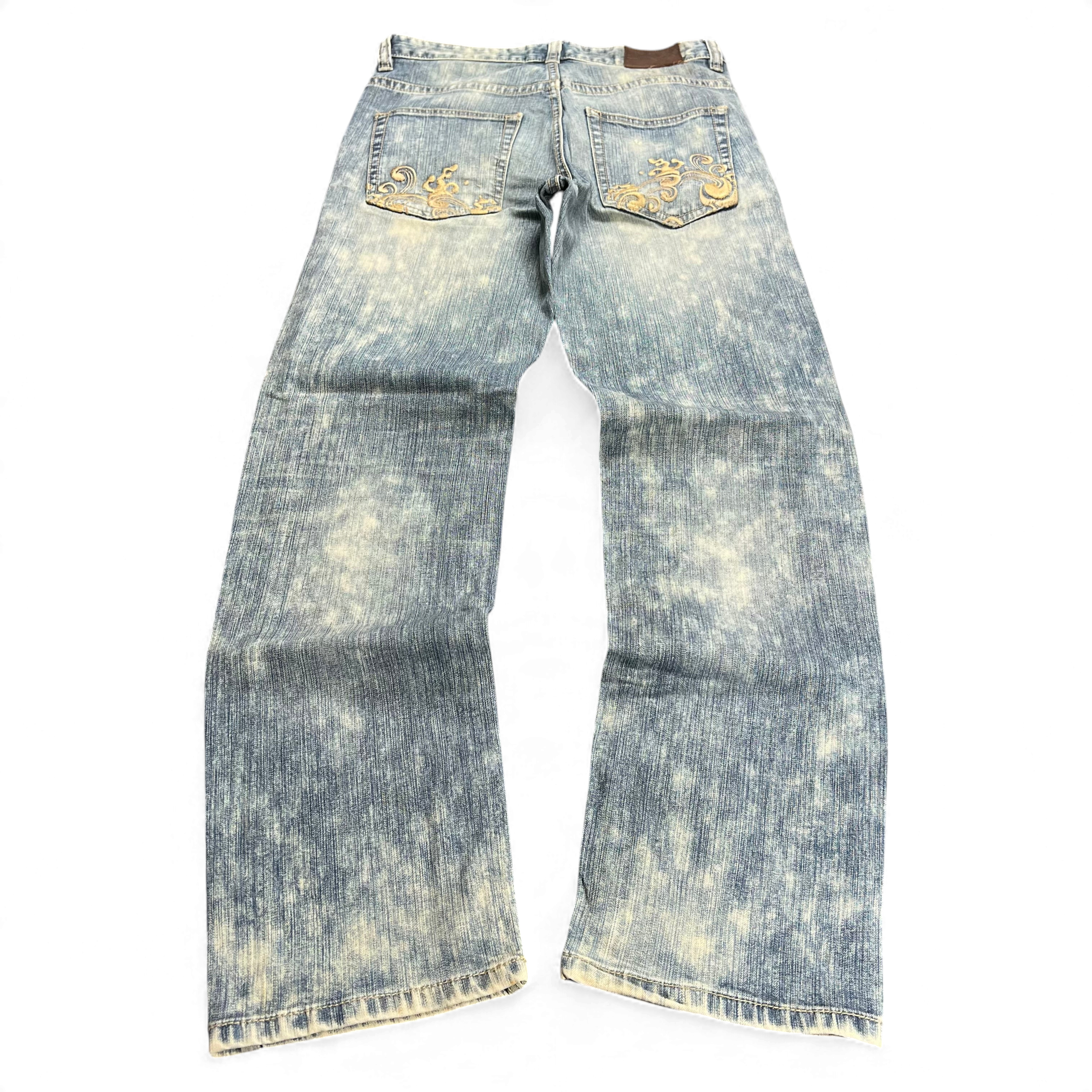 TWC Vintage Jeans in verwaschenem Blau mit japanischer Stickerei auf den Gesäßtaschen, Rückansicht