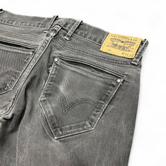 Levi’s 506 Straight (L | W33 L32)