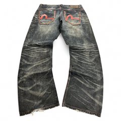 TWC Vintage Evisu Straight Jeans in verwaschenem Schwarz mit ikonischen roten Möwen-Prints auf den Gesäßtaschen