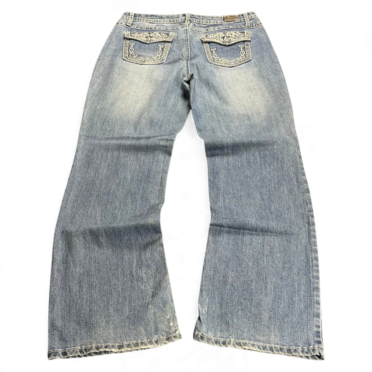 TWC Vintage Damen Y2K Bootcut Jeans in Hellblau mit aufwendigen Stickereien auf den Gesäßtaschen