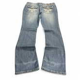 TWC Vintage Damen Y2K Bootcut Jeans in Blau mit bestickten Gesäßtaschen und ausgestelltem Bein