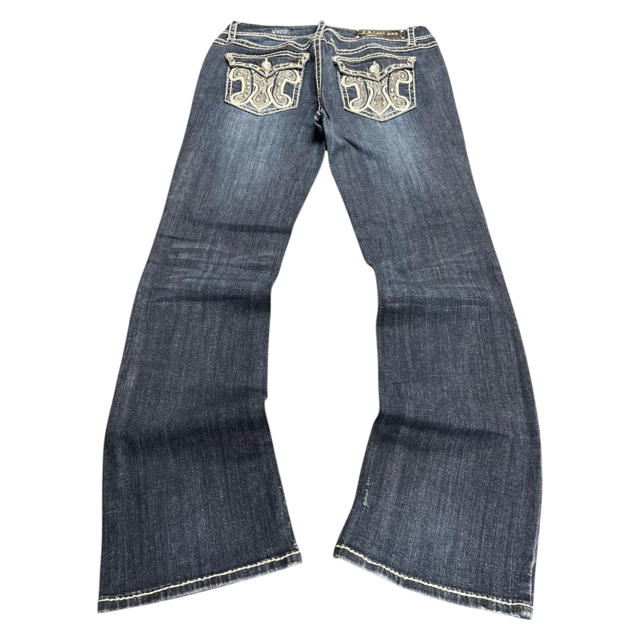 TWC Vintage Y2K Bootcut Jeans in Dunkelblau mit verzierten Gesäßtaschen und auffälligen Stickereien