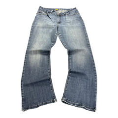 TWC Vintage Damen Lee Bootcut Jeans in verwaschenem Blau mit ausgestelltem Bein und klassischem Five-Pocket-Design