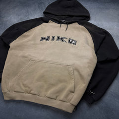 Nike Hoodie - L