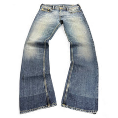 TWC Vintage Diesel Zatiny Bootcut Jeans in verwaschenem Blau mit Vintage-Waschung und ausgestelltem Bein