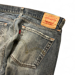 Levi’s Straight 514 (L | W36)