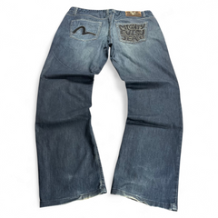 TWC Vintage Evisu KC Straight Jeans aus blauem Denim mit markanter Logo-Stickerei auf der Gesäßtasche