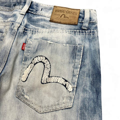 TWC Vintage Evisu KC Baggy Jeans in hellblauem Denim mit ikonischem weißem Möwen-Logo auf der Gesäßtasche