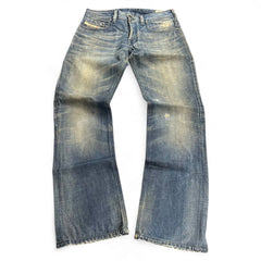 TWC Vintage Diesel Jeans mit geradem Bein in verwaschener blauer Dirty-Optik und Vintage-Details