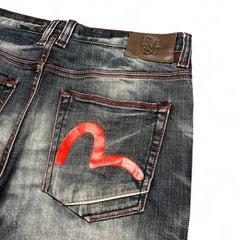 TWC Vintage Evisu Straight Jeans in verwaschenem Blau mit rotem Seagull-Logo auf der Gesäßtasche und Leder-Patch