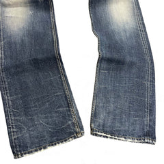 TWC Vintage Diesel Larkee Straight Jeans mit verwaschener blauer Denim-Optik und abgenutzten Säumen