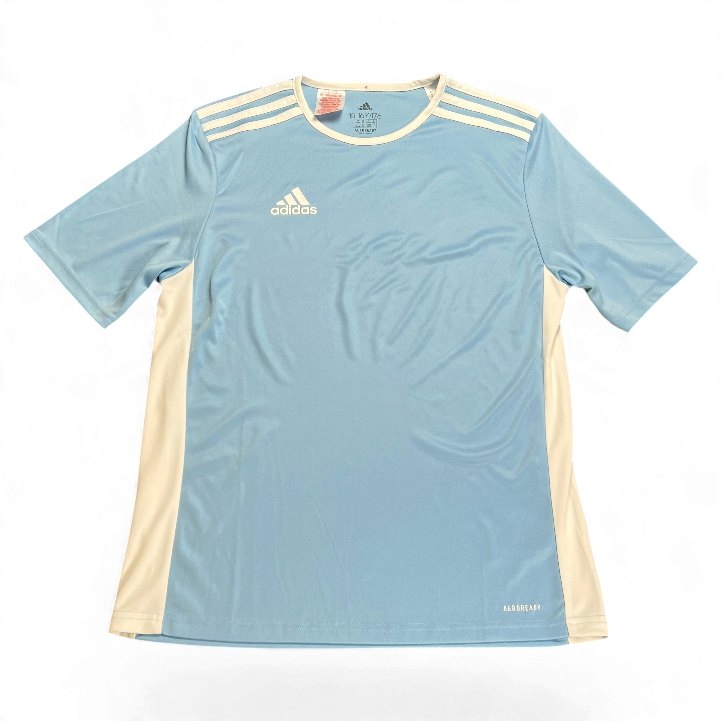 TWC Vintage Adidas Sport-T-Shirt in Hellblau mit weißen Streifen und Aeroready-Technologie
