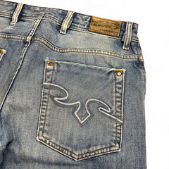 TWC Vintage Diesel Zaghor Bootcut Jeans in blauem Denim mit markanter Stickerei auf der Gesäßtasche