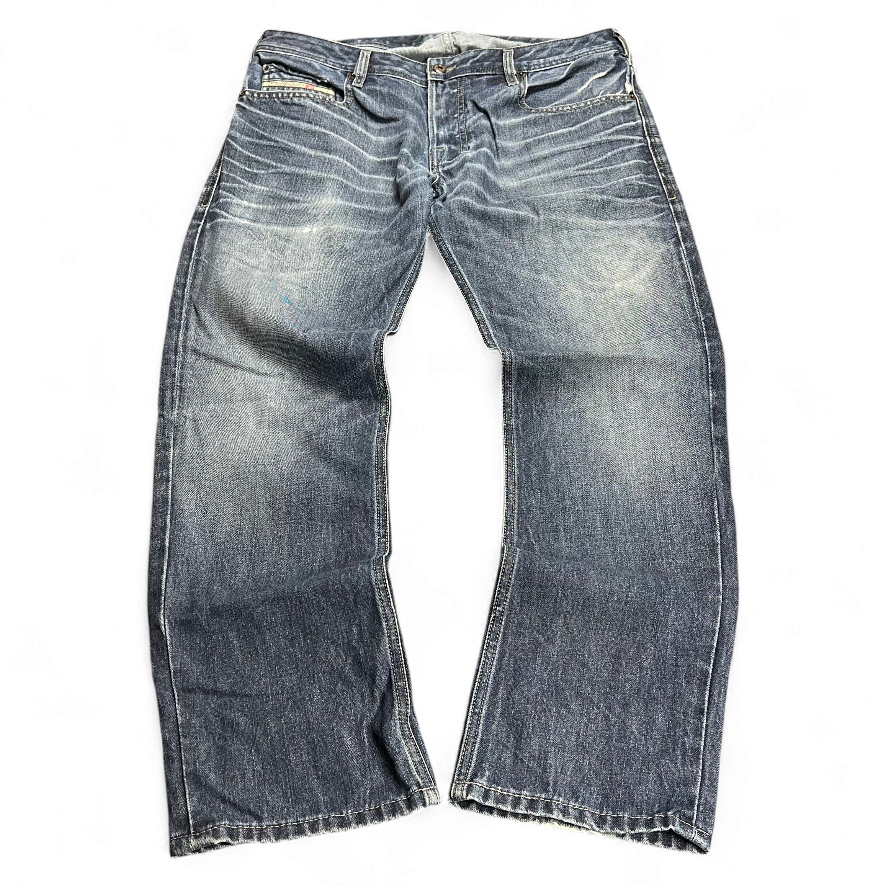 TWC Vintage Diesel Straight USA Jeans in verwaschenem Blau mit geradem Bein und Vintage-Waschung