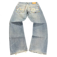 TWC Vintage Evisu KC Straight Jeans in hellblauem Denim mit ikonischem Seagull-Stickmuster auf den Gesäßtaschen