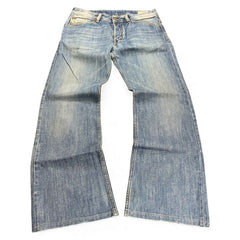 TWC Vintage Diesel Zaghor Bootcut Jeans in verwaschenem Blau mit ausgestelltem Bein und klassischem Five-Pocket-Design