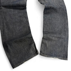 TWC Vintage Diesel Larkee Straight Jeans in dunkelblauem Denim mit geradem Bein und leichten Abnutzungsspuren am Saum