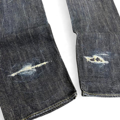 TWC Vintage Edwin Jeans aus japanischem Selvedge-Denim in Dunkelblau mit sichtbaren Abnutzungserscheinungen am Bein