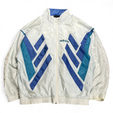 TWC Vintage Adidas 90er Jahre Windbreaker in Weiß mit hellblauen und türkisen geometrischen Streifen