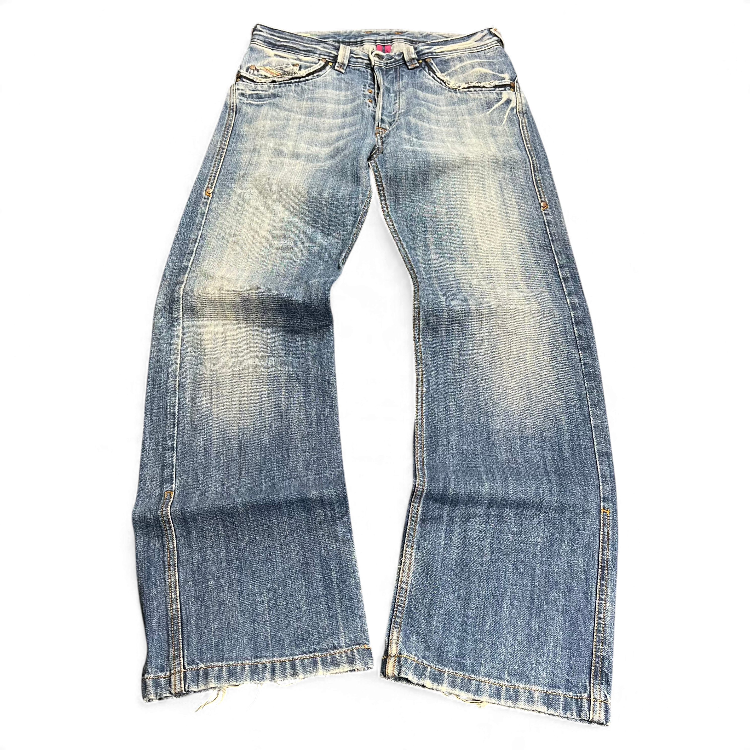 TWC Vintage Diesel Busky Straight Jeans in verwaschenem Blau mit Used-Look und geradem Beinverlauf