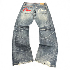 TWC Vintage Evisu KC Straight Jeans mit verwaschener blauer Waschung und ikonischen roten und weißen Seagull-Taschen