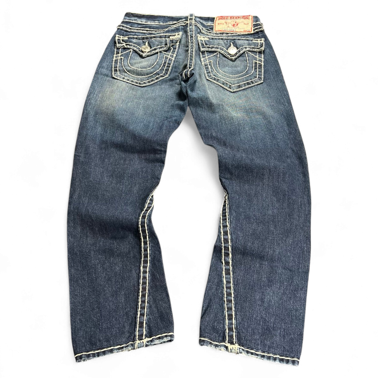 TWC Vintage True Religion Joey Super T Jeans in Blau mit markanten Kontrastnähten und geradem Beinverlauf
