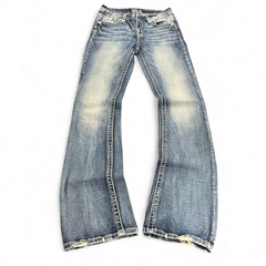 TWC Vintage Damen Miss Me Bootcut Jeans in verwaschenem Blau mit Ziernähten und leichtem Used-Look