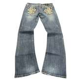 TWC Vintage Miss Me Damen Bootcut Jeans in Blau mit verzierten Gesäßtaschen und Strasssteinen