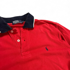 TWC Vintage rotes Ralph Lauren Polo-Shirt aus Baumwolle mit dunkelblauem Kragen und gesticktem Logo