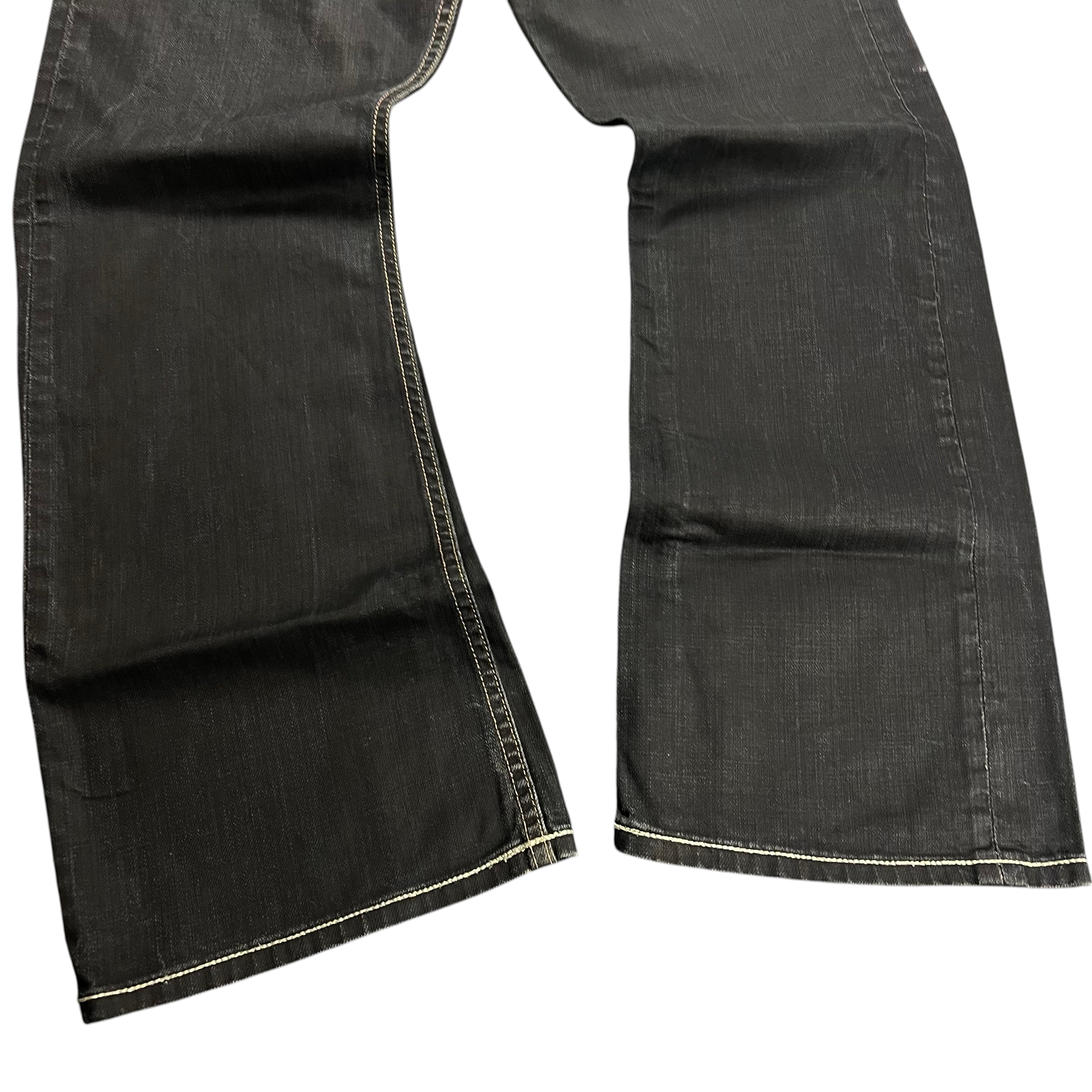 TWC Vintage Evisu x Puma Bootcut Jeans in Schwarz mit Kontrastnähten und ausgestelltem Bein