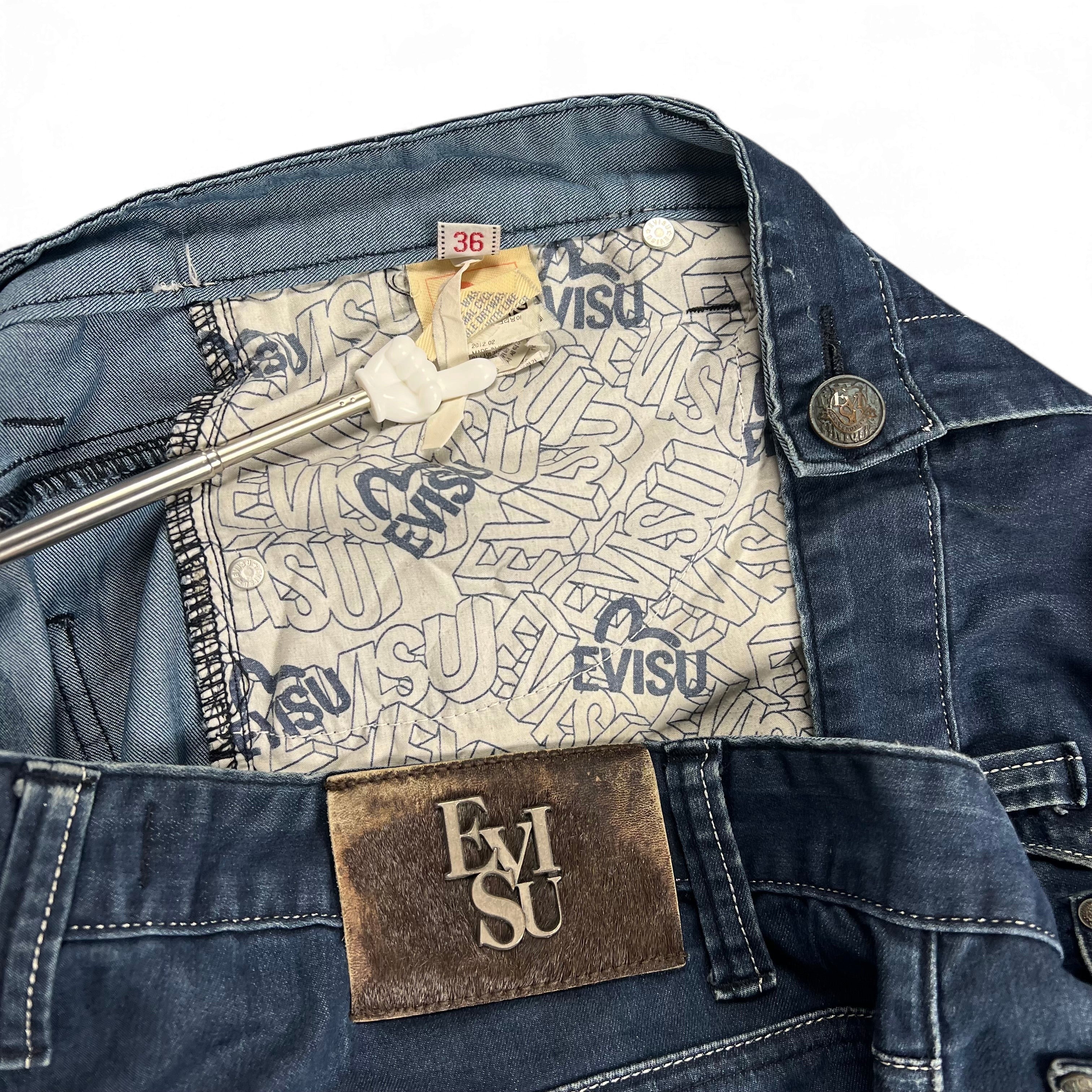 TWC Vintage Evisu KC Straight Jeans mit Logo-Innenfutter und Leder-Patch in Dunkelblau