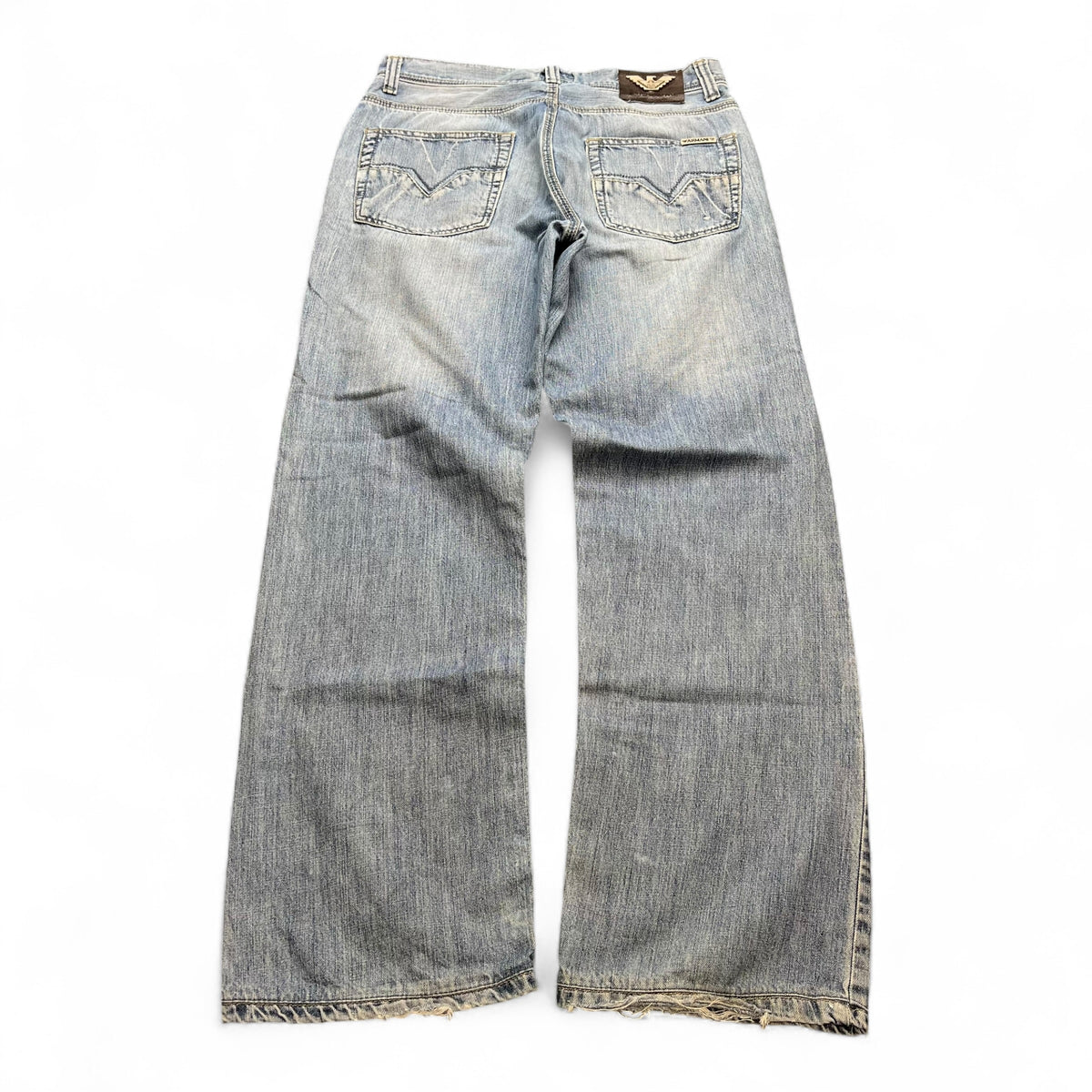 Armani (M | W32)