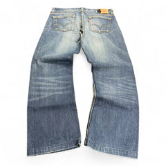 Levi’s 506 Straight (L | W34 L32)