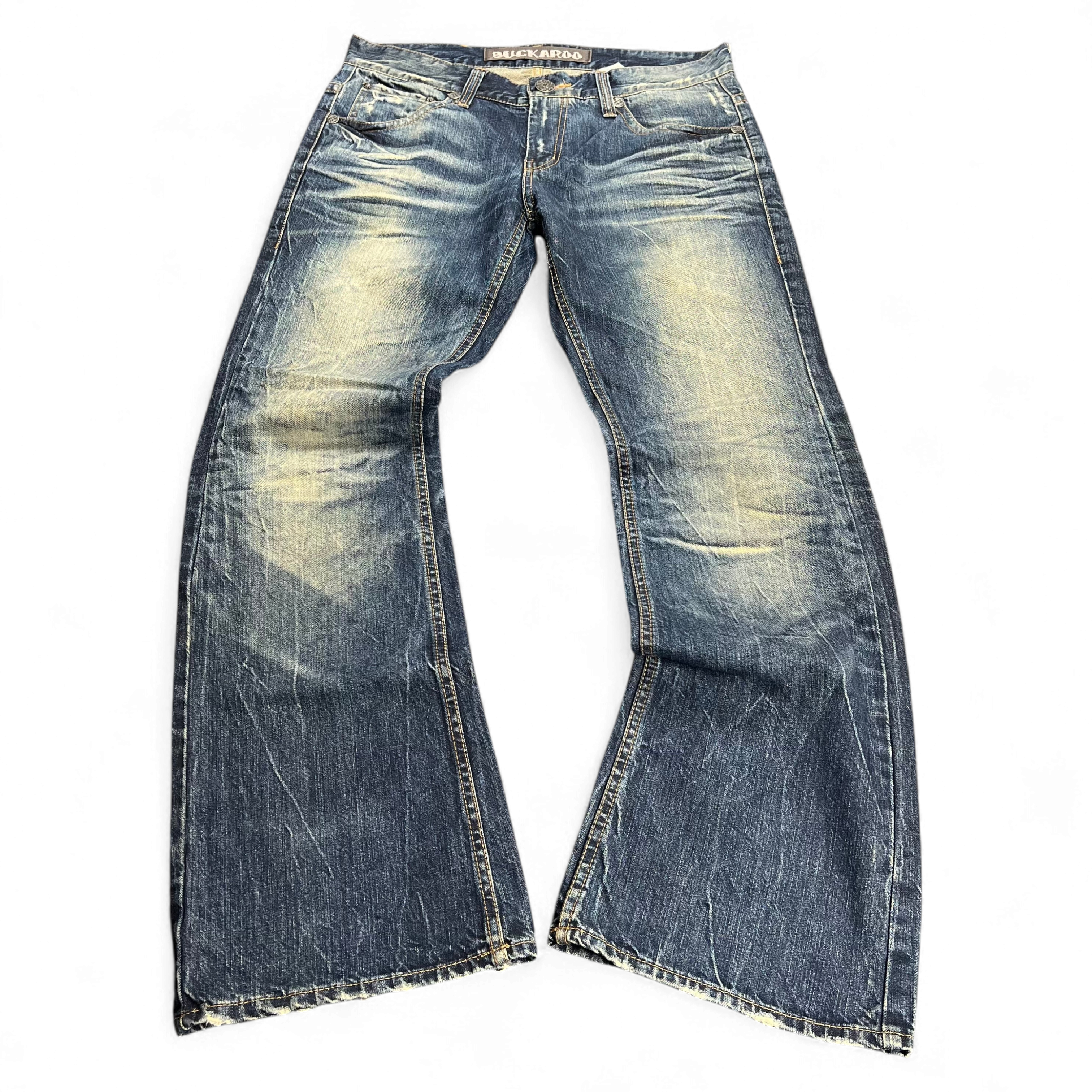 TWC Vintage Buckaroo Bootcut Jeans in blau mit koreanischer Waschung und Distressed-Details