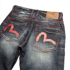TWC Vintage Evisu Straight Jeans in dunkelblauem Denim mit roten Nähten und ikonischem rotem Seagull-Print auf Taschen