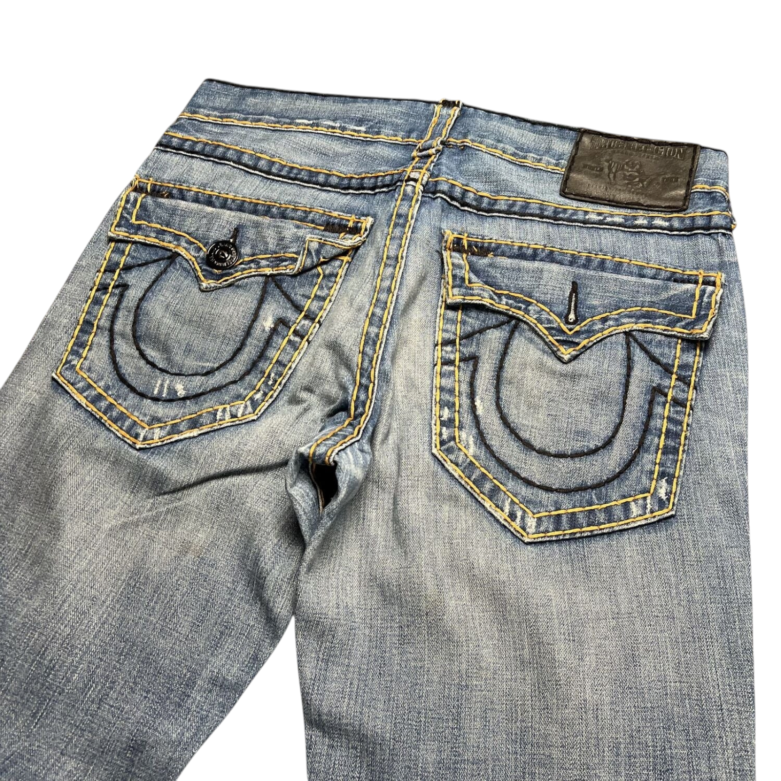 TWC Vintage True Religion Straight Jeans in verwaschenem Blau mit markanten Kontrastnähten und Gesäßtaschen
