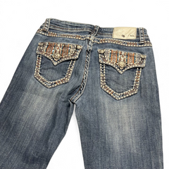 TWC Vintage Damen Y2K Bootcut Jeans in Blau mit verzierten Gesäßtaschen und aufwendigen Stickereien