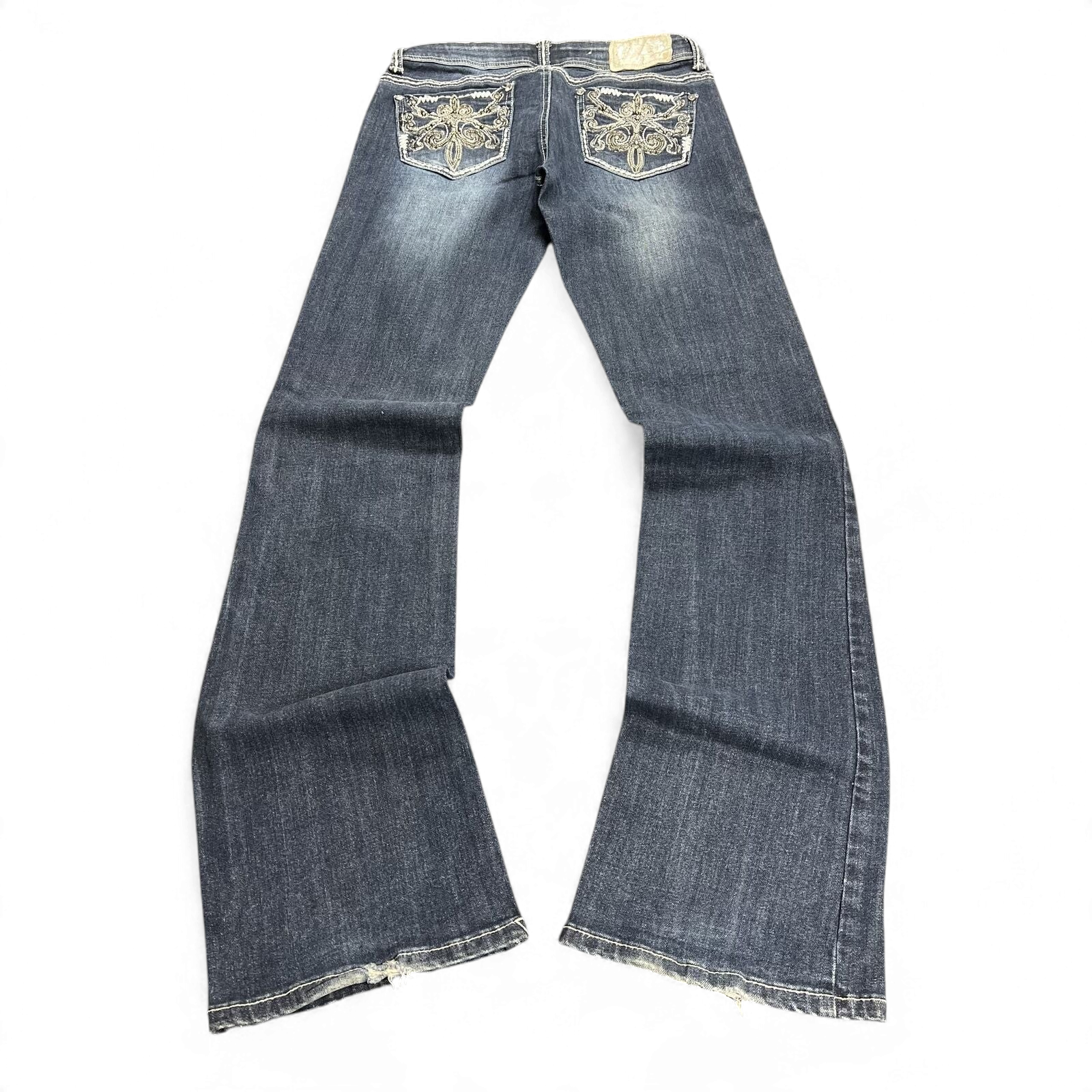 TWC Vintage Damen Y2K Bootcut Jeans in Dunkelblau mit aufwendigen Stickereien auf den Gesäßtaschen