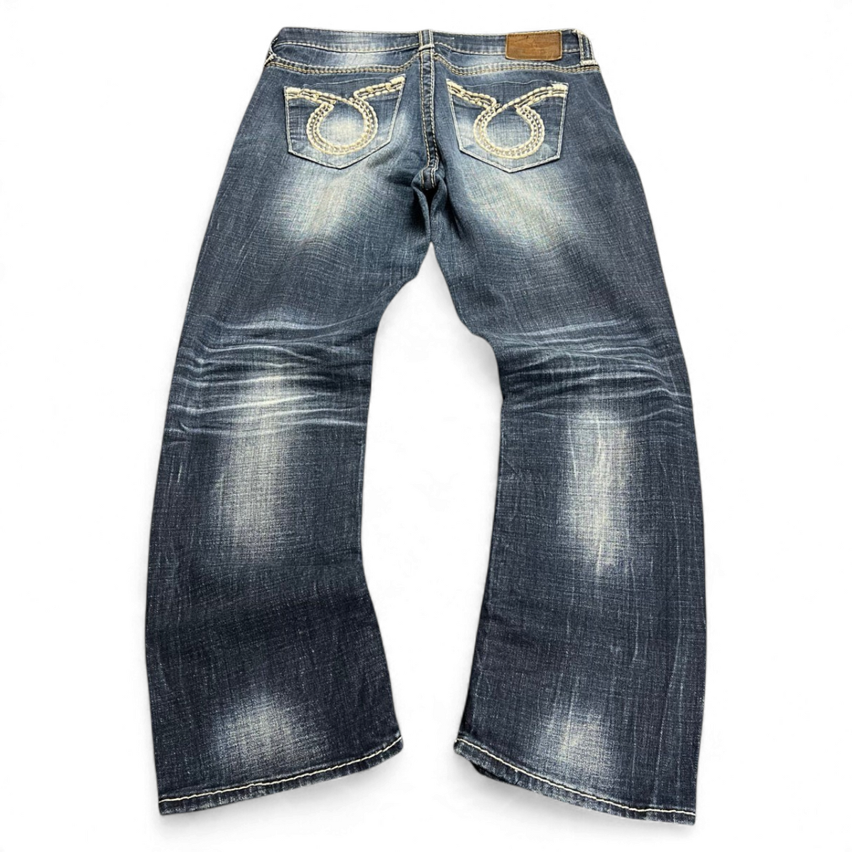 TWC Vintage Damen Y2K Jeans in Blau mit geradem Schnitt und auffälligen Stickereien auf den Gesäßtaschen