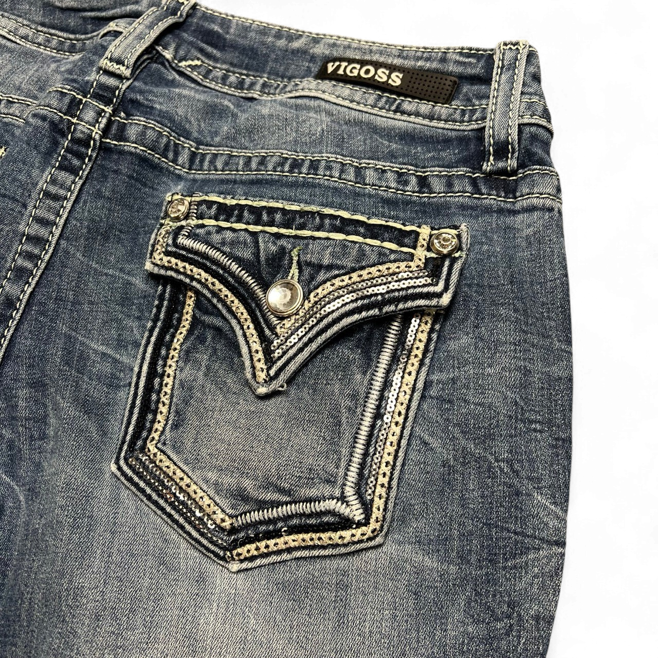 TWC Vintage Damen Y2K Bootcut Jeans in Blau mit verzierter Gesäßtasche und Pailletten-Details