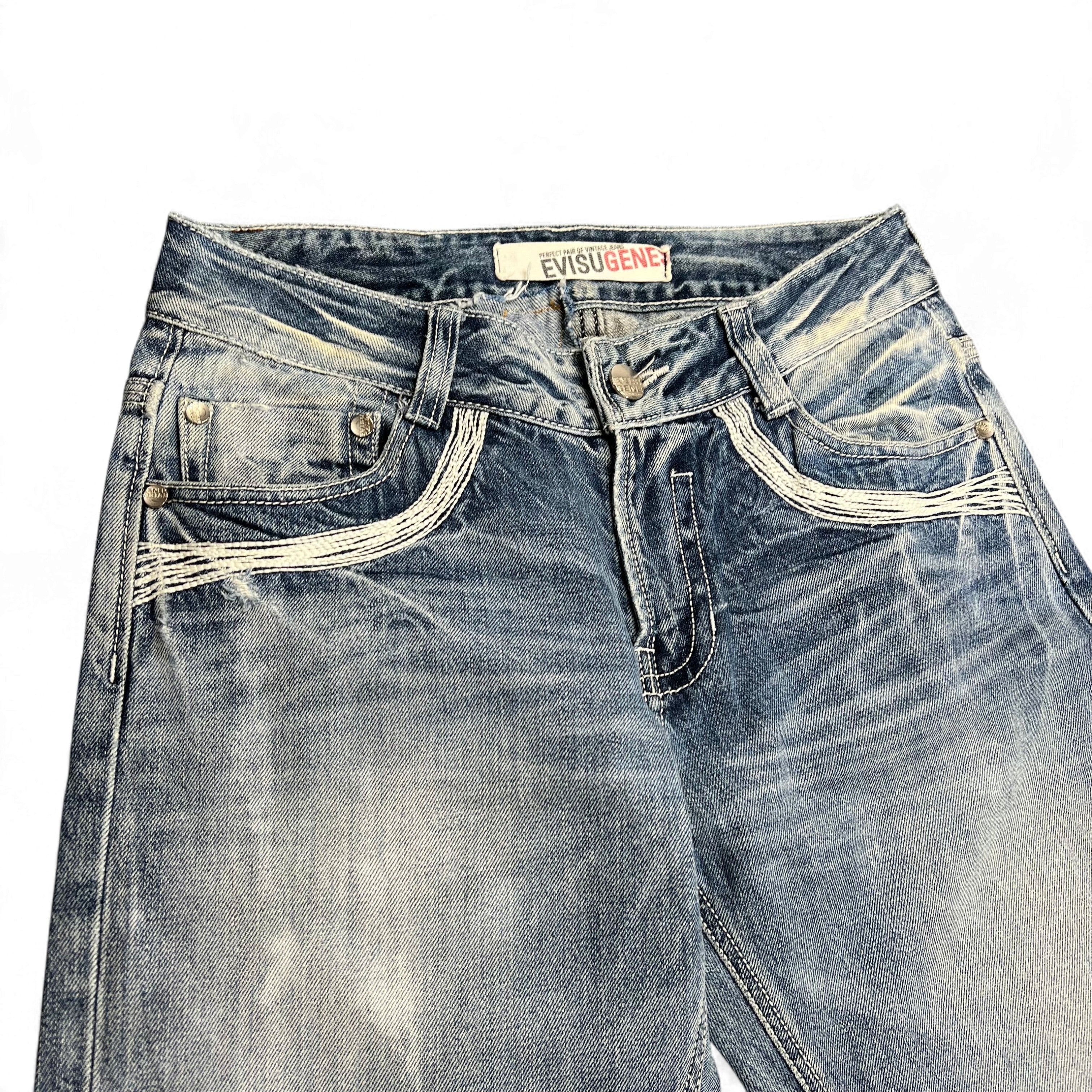 TWC Vintage Evisu KC Straight Jeans in verwaschenem Blau mit markanten weißen Ziernähten an den Vordertaschen