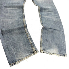 TWC Vintage Levi’s 506 Straight Jeans in verwaschenem Blau mit ausgefransten Beinabschlüssen