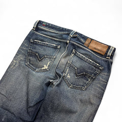 Diesel (M | W33)