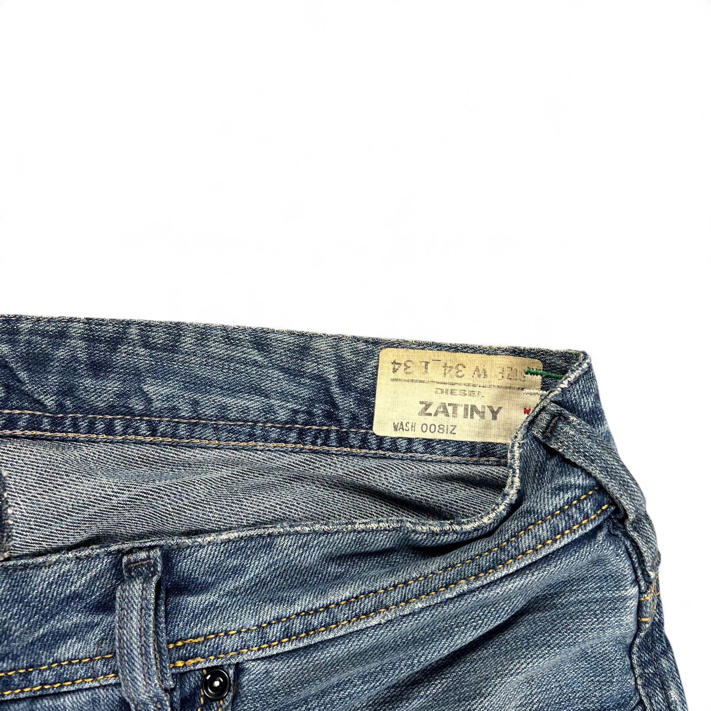 TWC Vintage Diesel Zatiny Bootcut Jeans mit Waschung und Lederlabel am Bund