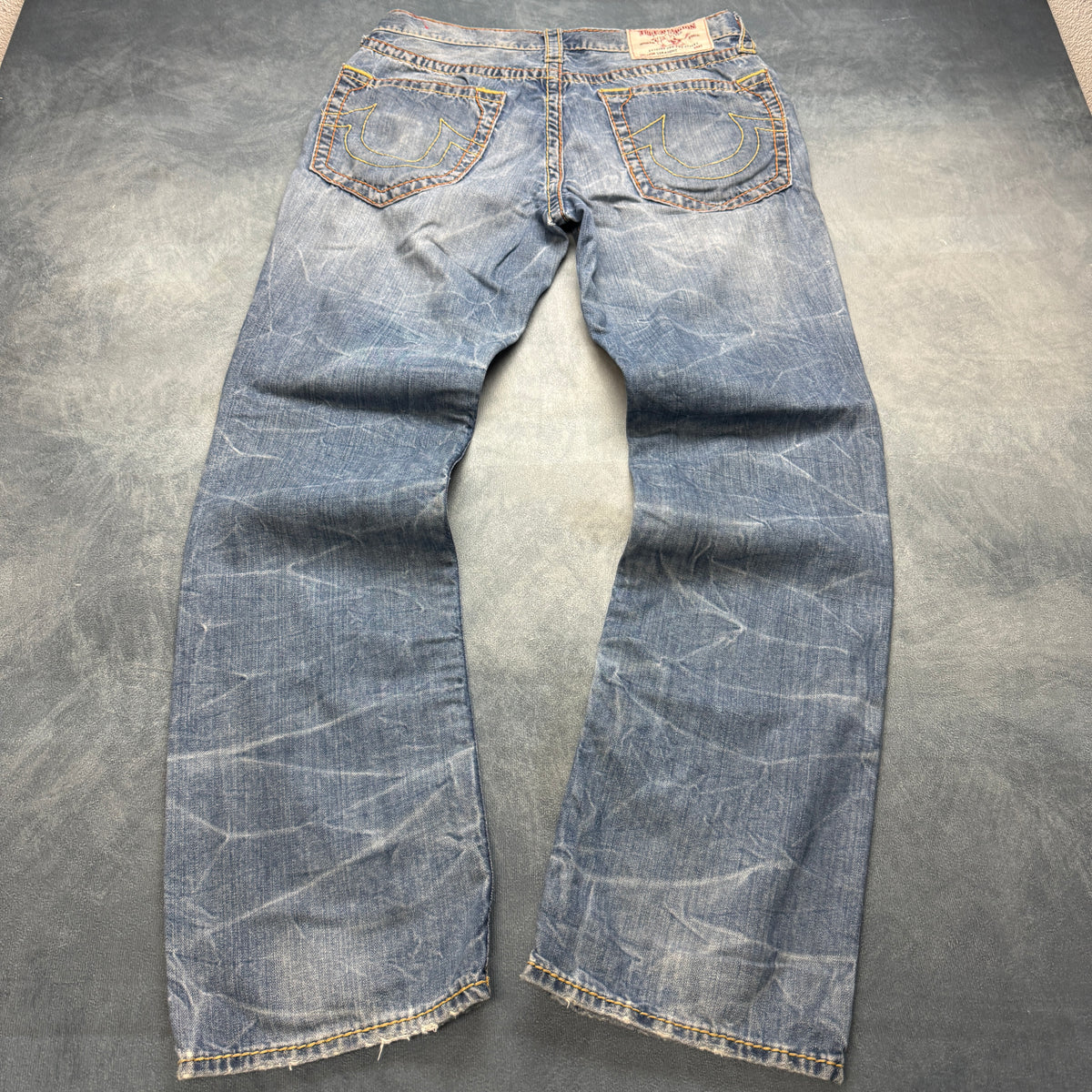 True Religion - W33