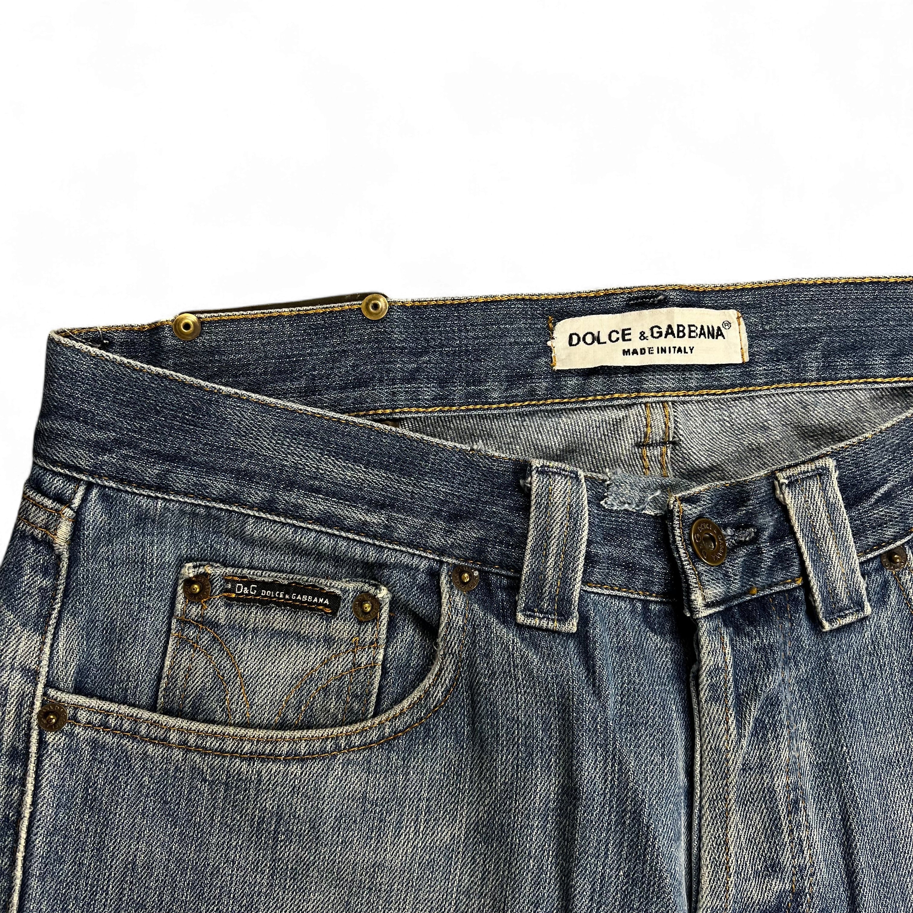 TWC Vintage Dolce&Gabbana Jeans mit geradem Schnitt aus blauem Denim mit Logo-Patch und Metall-Details