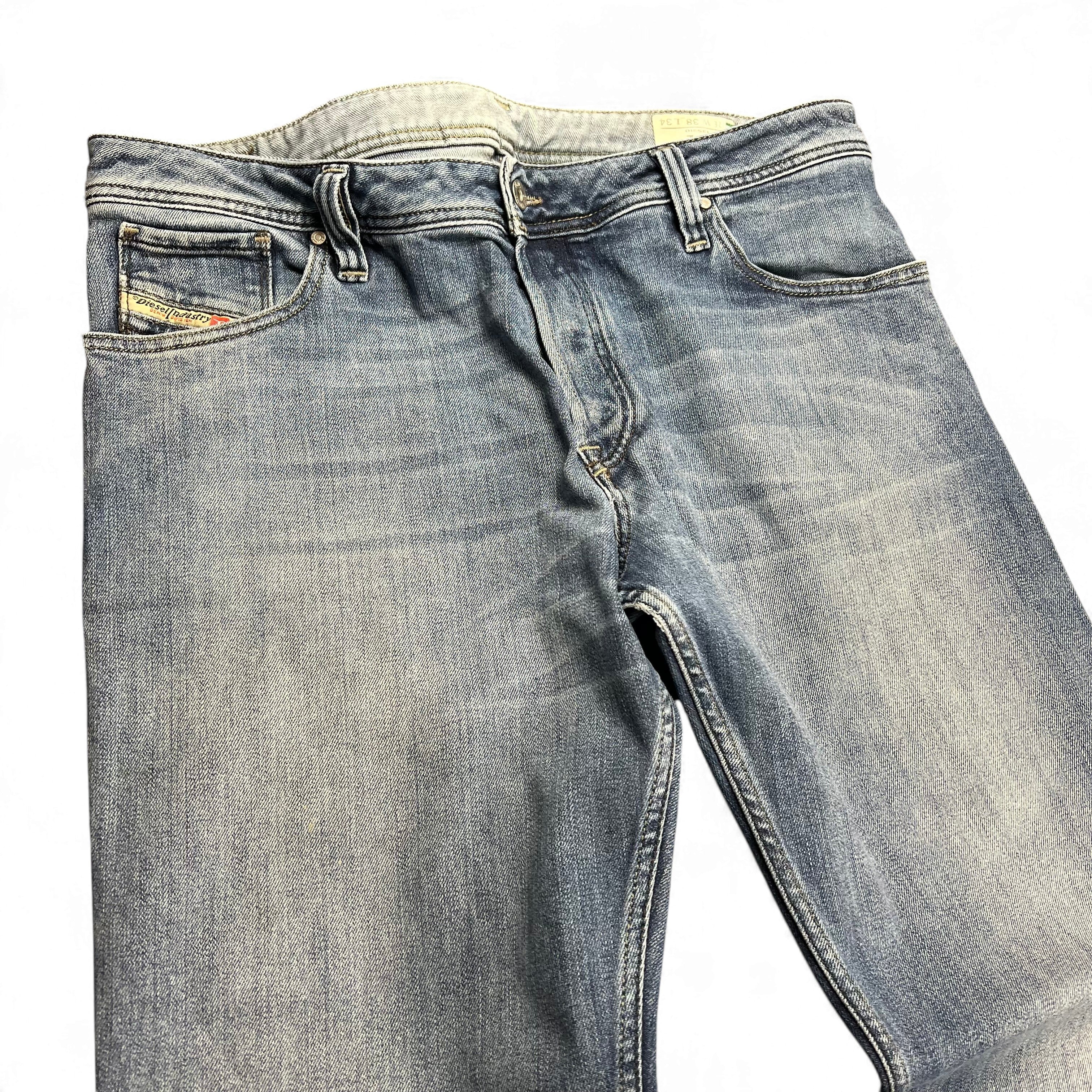 TWC Vintage Diesel Zaf Bootcut Jeans in verwaschenem Blau mit klassischem Five-Pocket-Design
