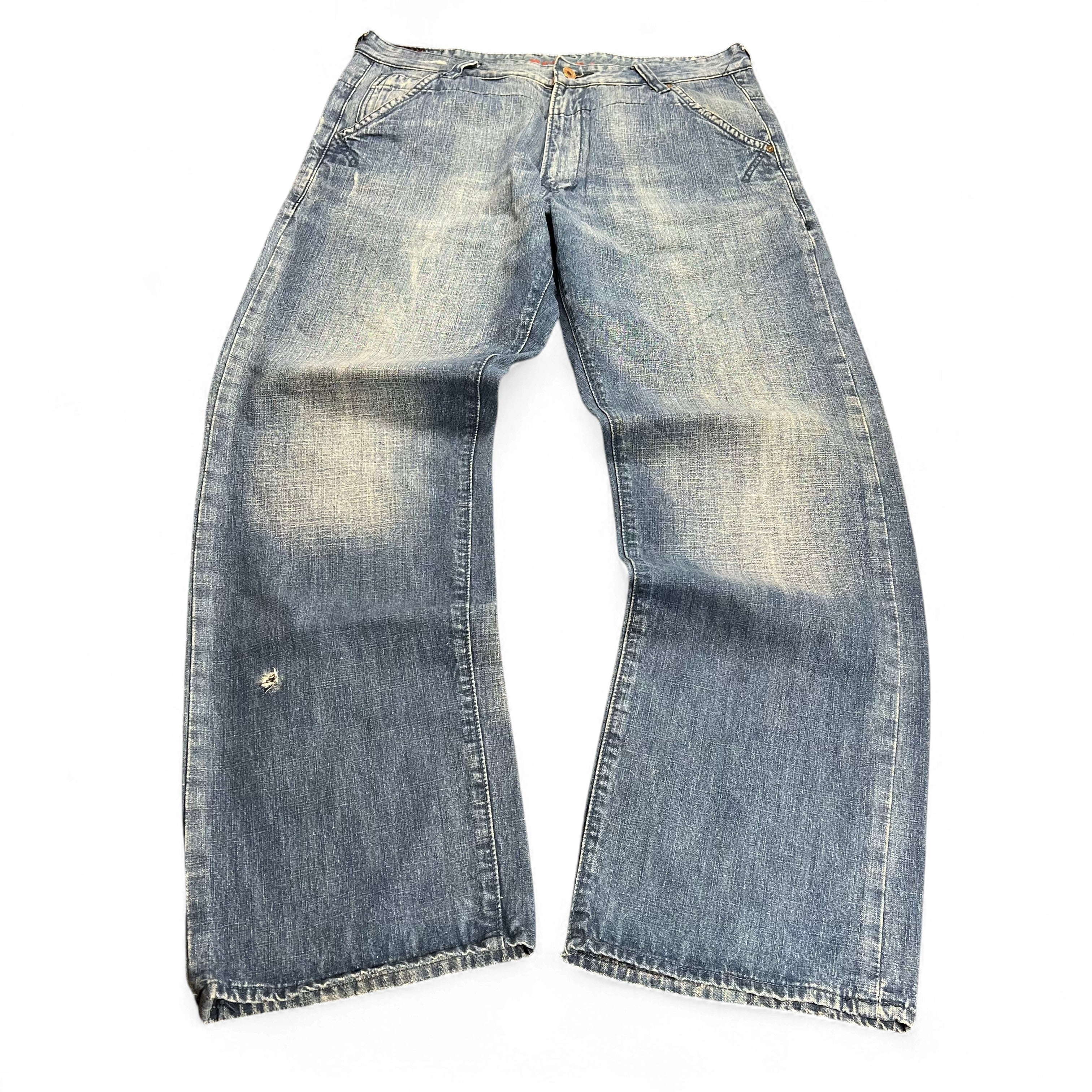 TWC Vintage Evisu Baggy Jeans in verwaschenem Blau mit weiter Passform und Vintage-Details aus der Italy Edition
